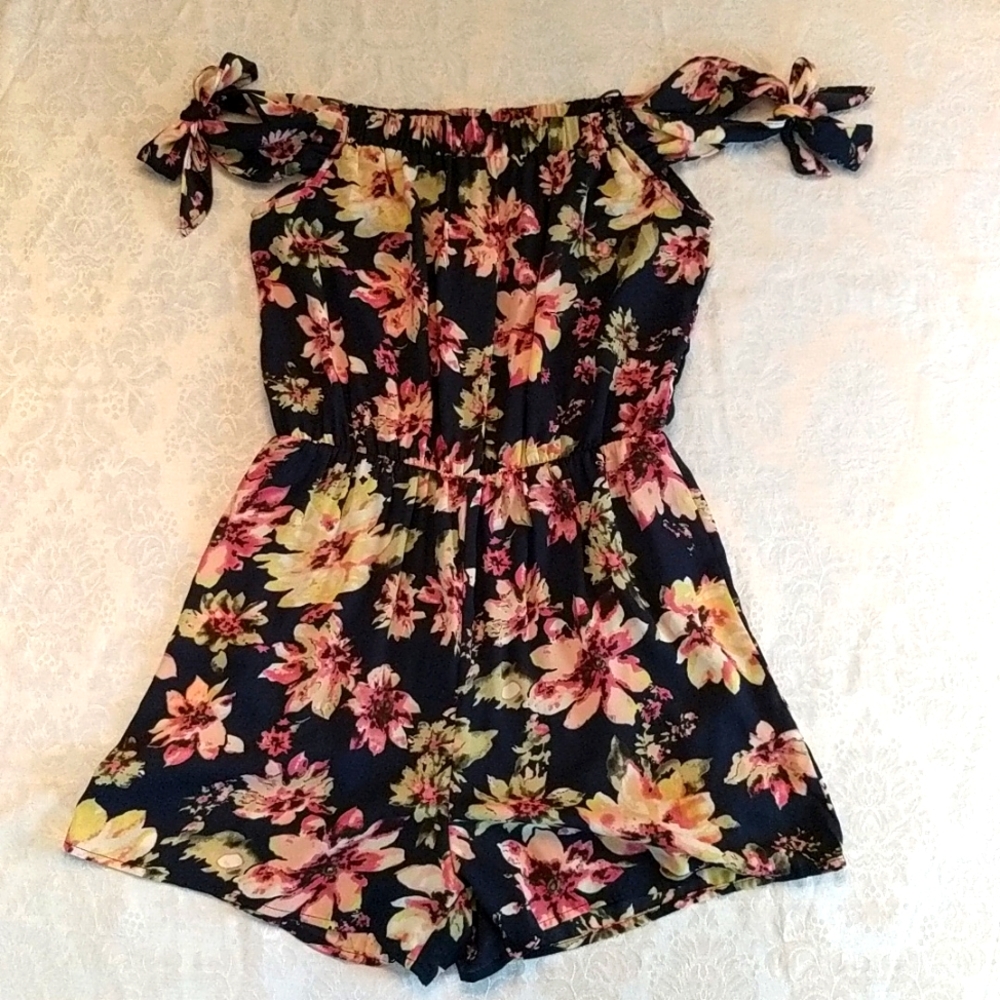 Dark Navy blue with pink flowers Romper, Brand:Sienna Sky, Size: M